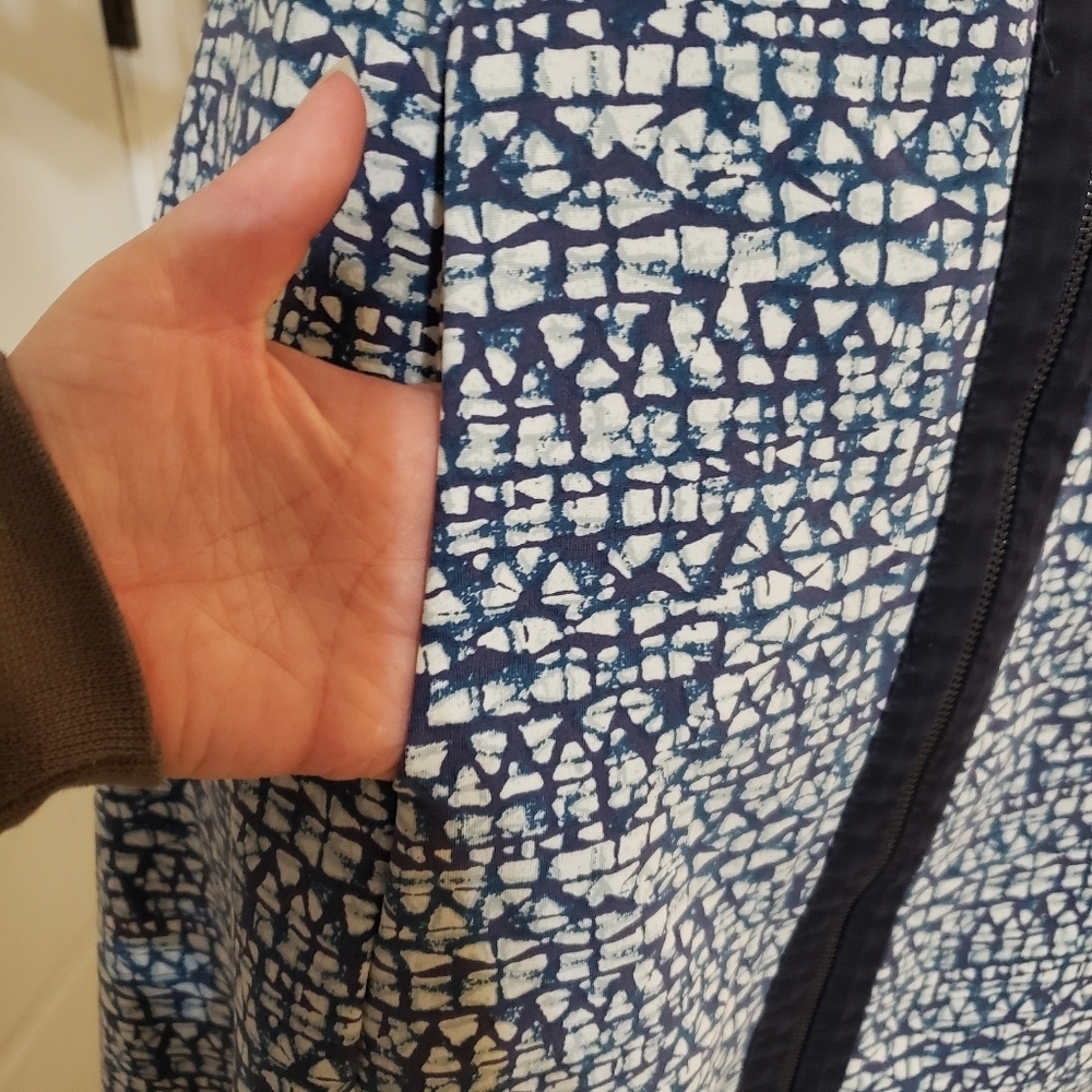 Tory Burch Geometric-Print Zip-Front Ponte Dress. - Picture 5 of 9